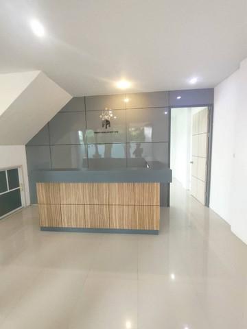 ให้เช่าทาวน์โฮม4ชั้นห้องมุม 300ตร.ม.ย่านรามอินทราใกล้แฟชั่นไอแลนส์,MRTวงแหวนรามอินทรา สามารถจดทะเบียนบริษัทได้ 1