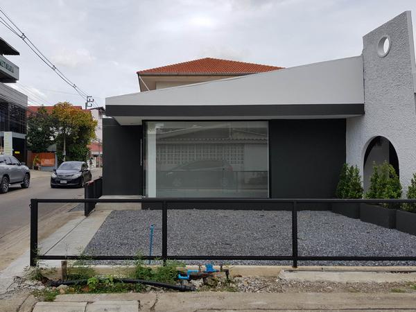 บ้านแบ่งให้เช่า ห้องหัวมุม (ปรับปรุงใหม่) เขตลาดพร้าว กรุงเทพ พื้นที่ใช้สอยขนาด 28 ตร.ม 3