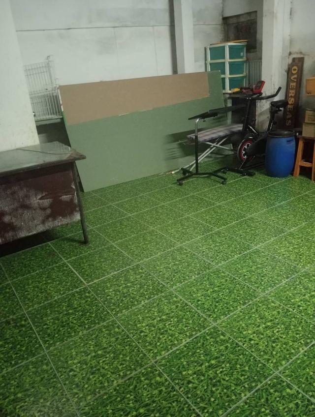 บ้านพักที่อยู่อาศัยย่านลาดพร้าว 3