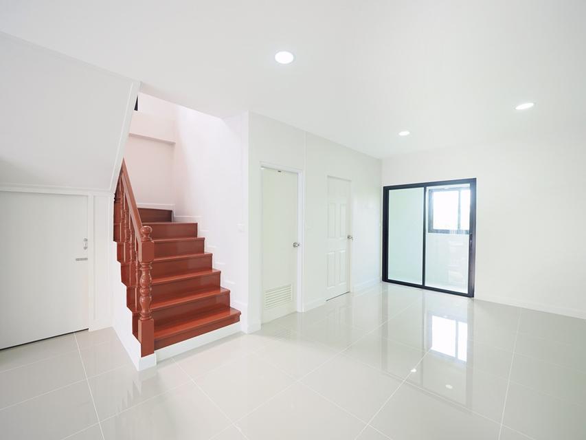 🔥Clearance Sale บ้านแฝดรีโนเวทใหม่ หลังใหญ่ พรีเมียม ม.คันทรีพาร์ค 15 ปทุมธานี–สามโคก 9