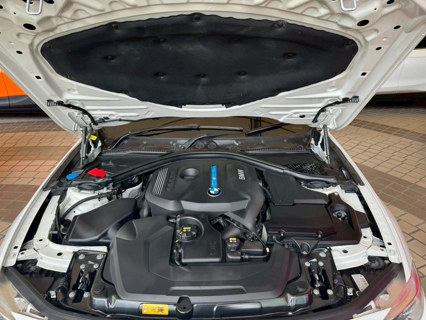 ขาย BMW 330e Msport ปี18 17