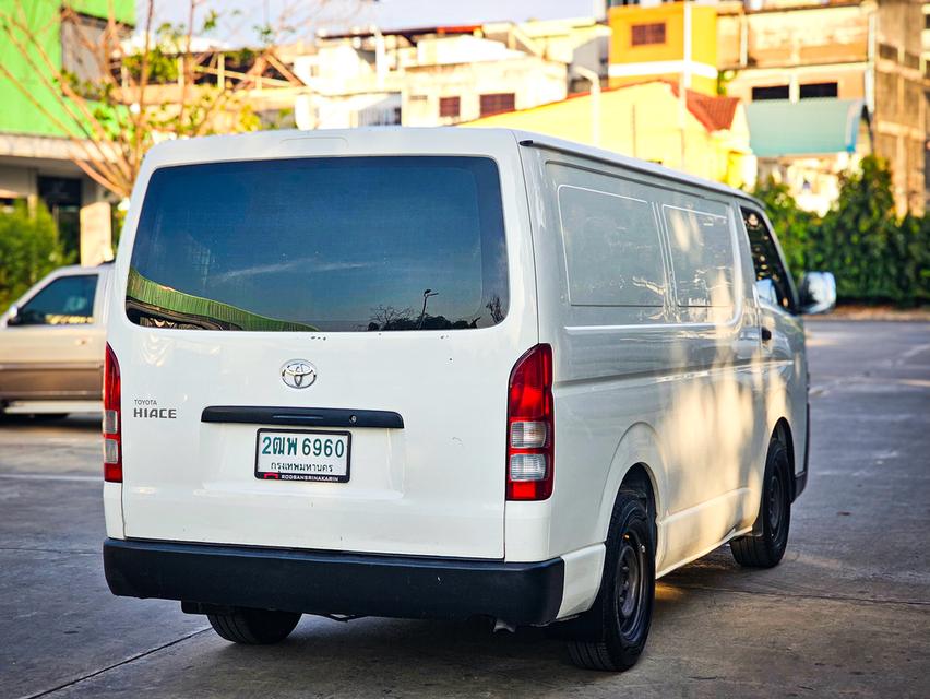 Toyota Hiace 3.0 Eco ตู้ทึบ 5