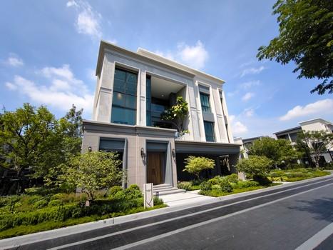 Luxury House For Sale Grand Bangkok Boulevard หรู 3 ชั้น  ปิ่นเกล้า - บรมฯ ถนนสุขาภิบาลบางระมาด  แขวงศาลาธรรมสพน์ เขตทวีวัฒนา กรุงเทพมหานคร 10170