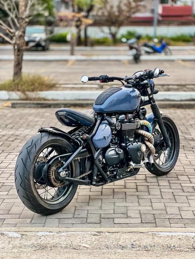 Triumph Bonneville Bobber สภาพดี 4