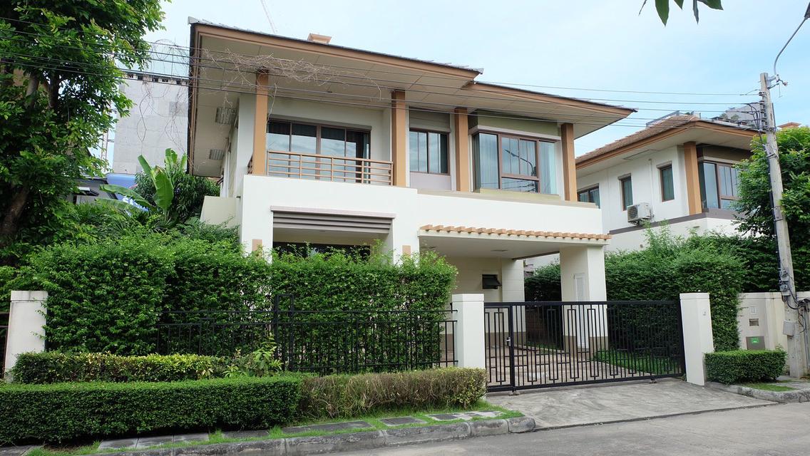 ขายบ้านเดี่ยว 2 ชั้น เศรษฐสิริ ซอยราชวินิต ติดเมกา บางนา 