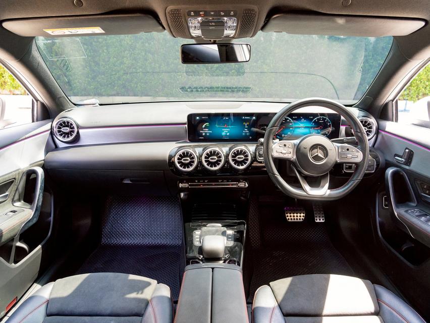 Benz A200 AMG ปี 2021 ไมล์เพียง 46,000 km. 13