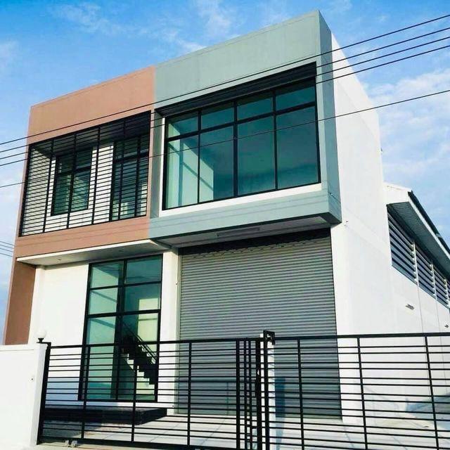 ที่ดินโกดังโรงงาน พร้อมสร้างใหม่ตามแบบ ติดถนนใหญ่340 บางบัวทอง นนทบุรี 1
