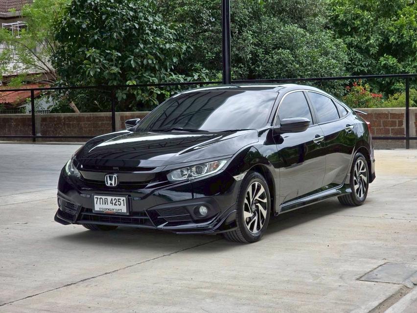 รหัสรถ 12AT4251 HONDA CIVIC 1.8 EL | ปี : 2018
