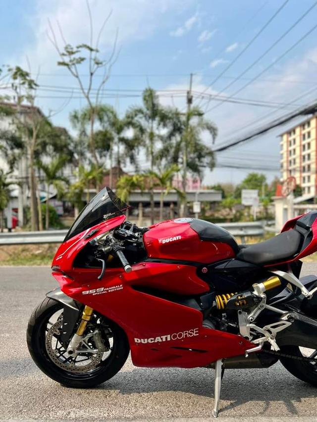 Ducati Panigale 959