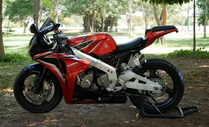 Honda CBR400 ปี 2008 3