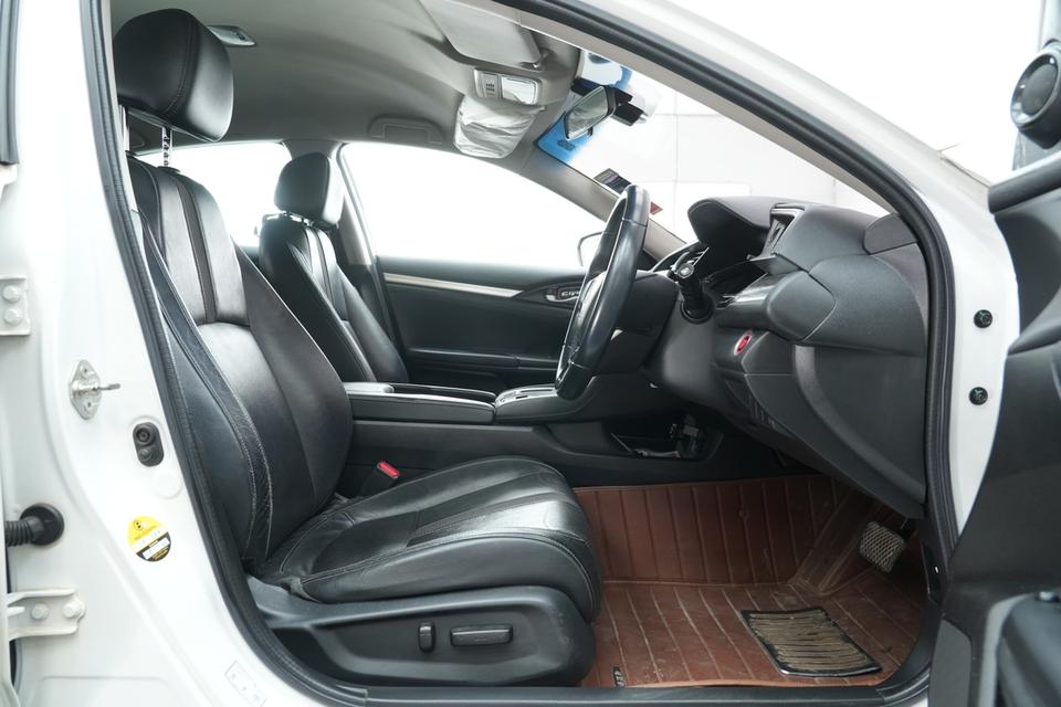 2020 HONDA CIVIC FC 1.8 EL i-VTEC สีขาว เลขไมล์ 99167 กม. 13