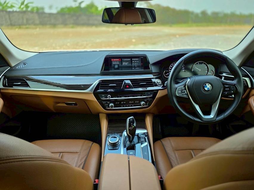 รหัสรถ NC7022 ✳️ 520d Luxury Line [G30] รูปที่ 17