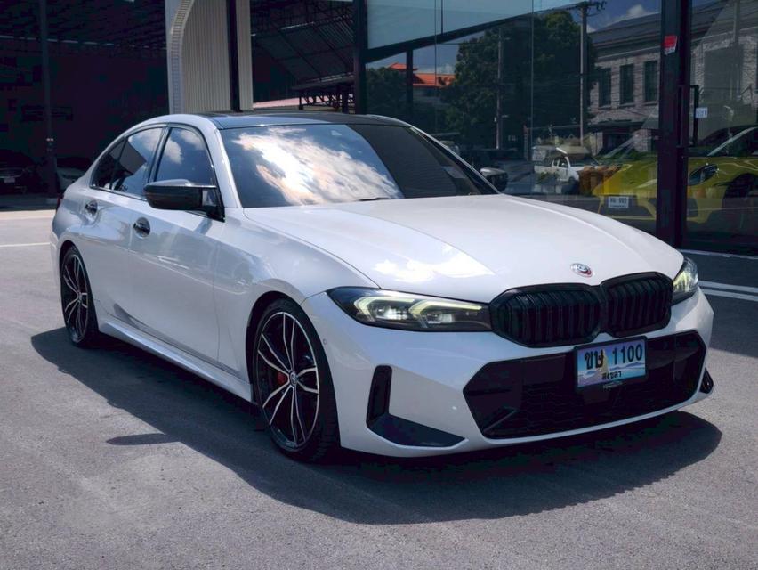 รหัสรถ KPV1100 🚗 2023 BMW 330e M SPORT LCI