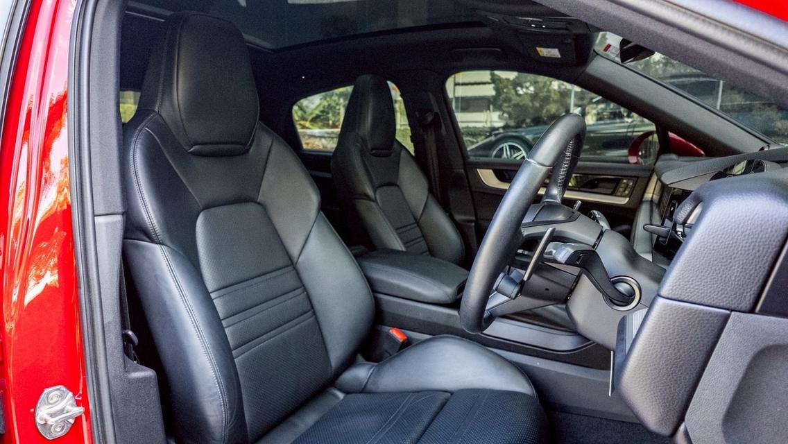 Porsche Cayenne Coupe E-Hybrid 2024 āļĢāļđāļāļāļĩāđ 11