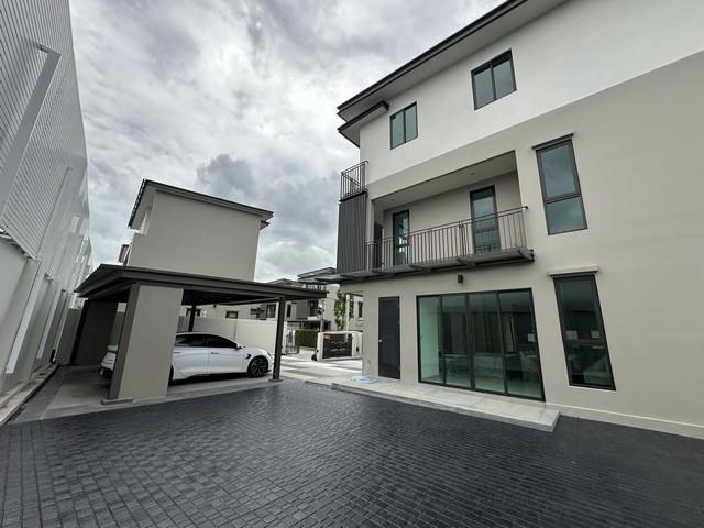 ขายบ้านเดี่ยว 3 ชั้น ย่าน เฉลิมพระเกียรติ ร.9 ซอย48 หมู่บ้าน AQ Arbor เอคิว อาร์เบอร์ สวนหลวง ร.9 – พัฒนาการ 2