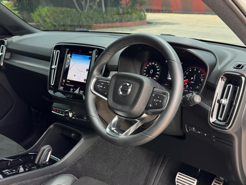Volvo XC40 Recharge Plug-in Hybrid (ปี 2022) รูปที่ 9