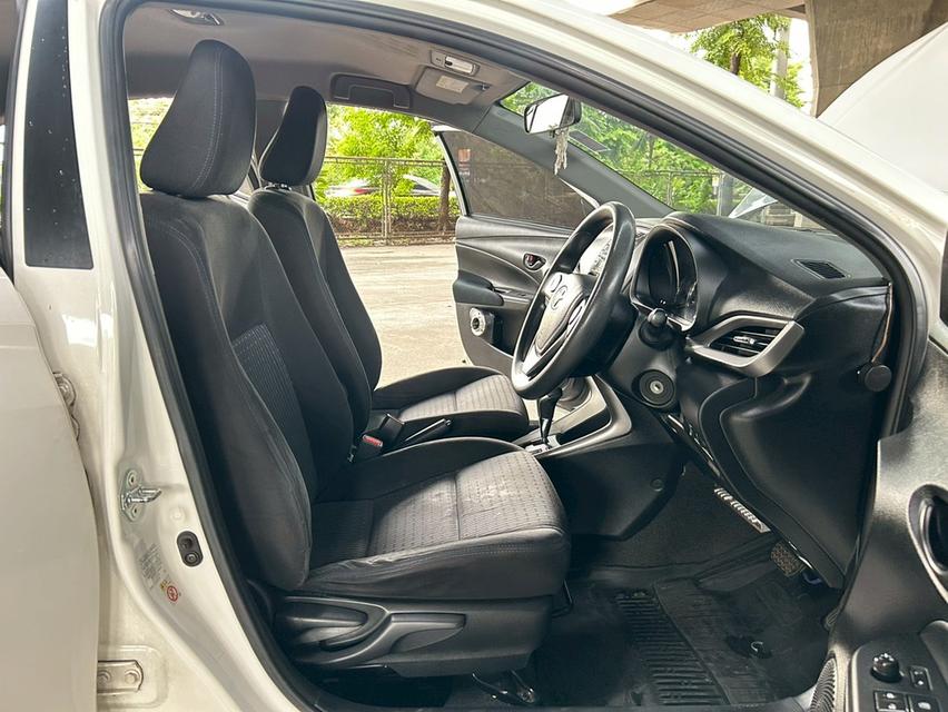 ขายรถ Toyota Yaris Ativ 1.2E ปี 2018 สีขาว เกียร์ออโต้ 9