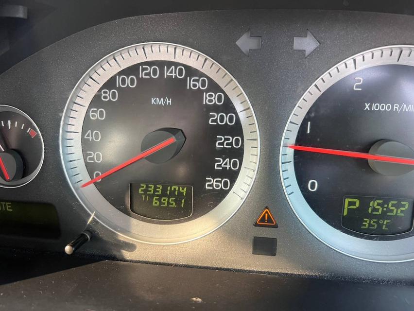 ขาย Volvo XC90 D5 AWD ปี 2010 ตัวท็อป (ดีเซล 7 ที่นั่ง) 14