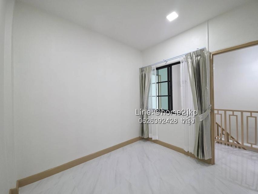 หมู่บ้านเมืองประชา หทัยราษฎร์ 37 13
