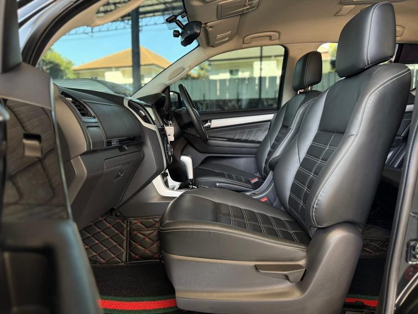 Isuzu MU-X 3.0DVD ปี18 13