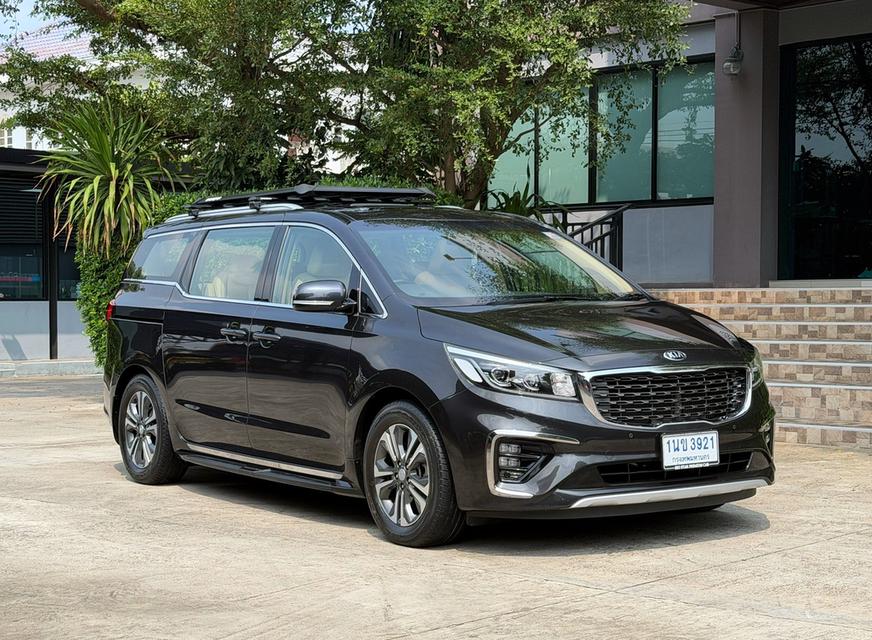 2020 KIA GRAND CARNIVAL 2.2 SXL รถมือเดียวออกป้ายแดง รถวิ่งน้อย เข้าศูนย์ทุกระยะ รถไม่เคยมีอุบัติเหตุครับ
