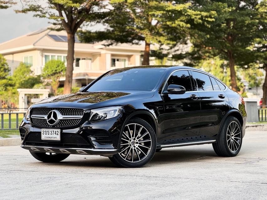 (แจ้งรหัสรถ AVA3742) ⭐️ GLC 250d Coupe 4MATIC AMG Plus 2018 ดีเซล