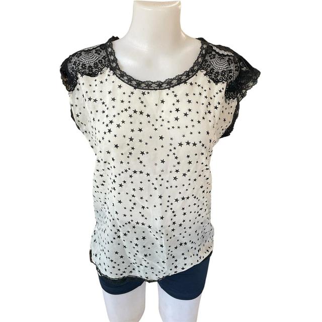 เสื้อแฟชั่น cpsมือสอง