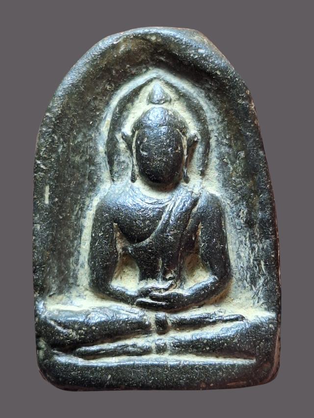 พระซุ้มกอพิมพ์ใหญ่ กรุวัดบรมธาตุ