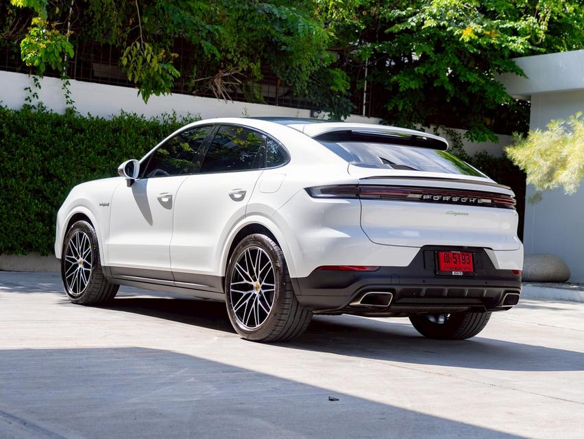 Porsche Cayenne E-Hybrid Coupe ปี 2024 รูปที่ 5
