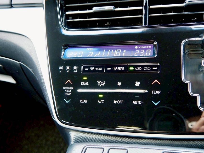 รหัสรถ PR2000 + Toyota Estima Aerus E-Four Hybrid โฉม Minorchnage ปี 2017 11