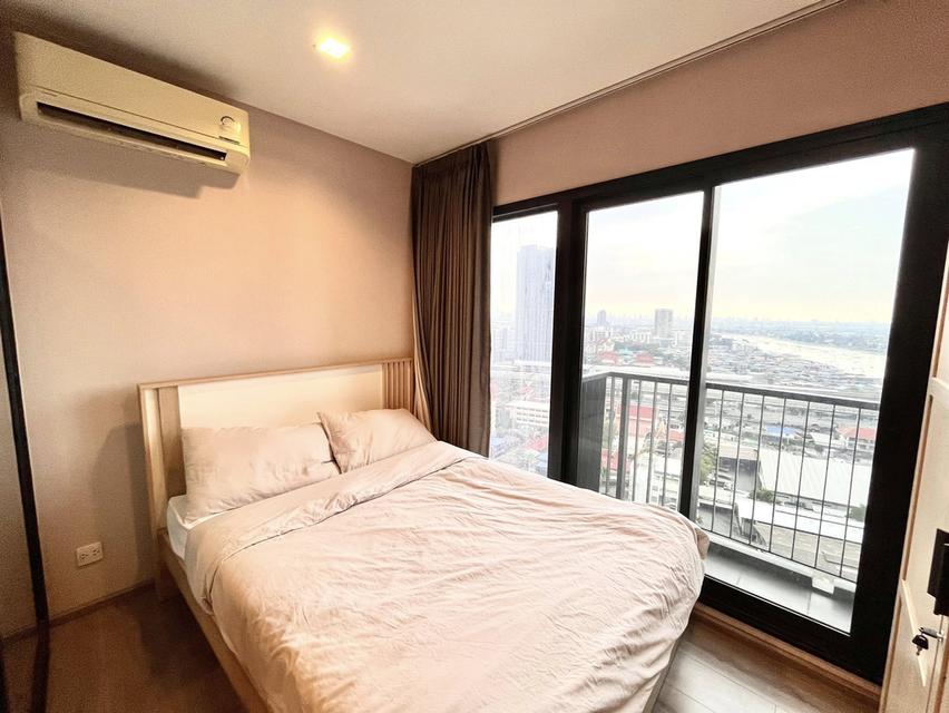 Condo Unit at the Politan Rive 5