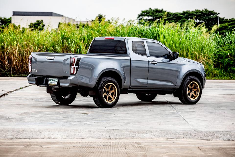 ISUZU D-MAX Hi-lander Cab 1.9 Ddi L ปี 2020 สีเทา มือเดียวป้ายแดง 6