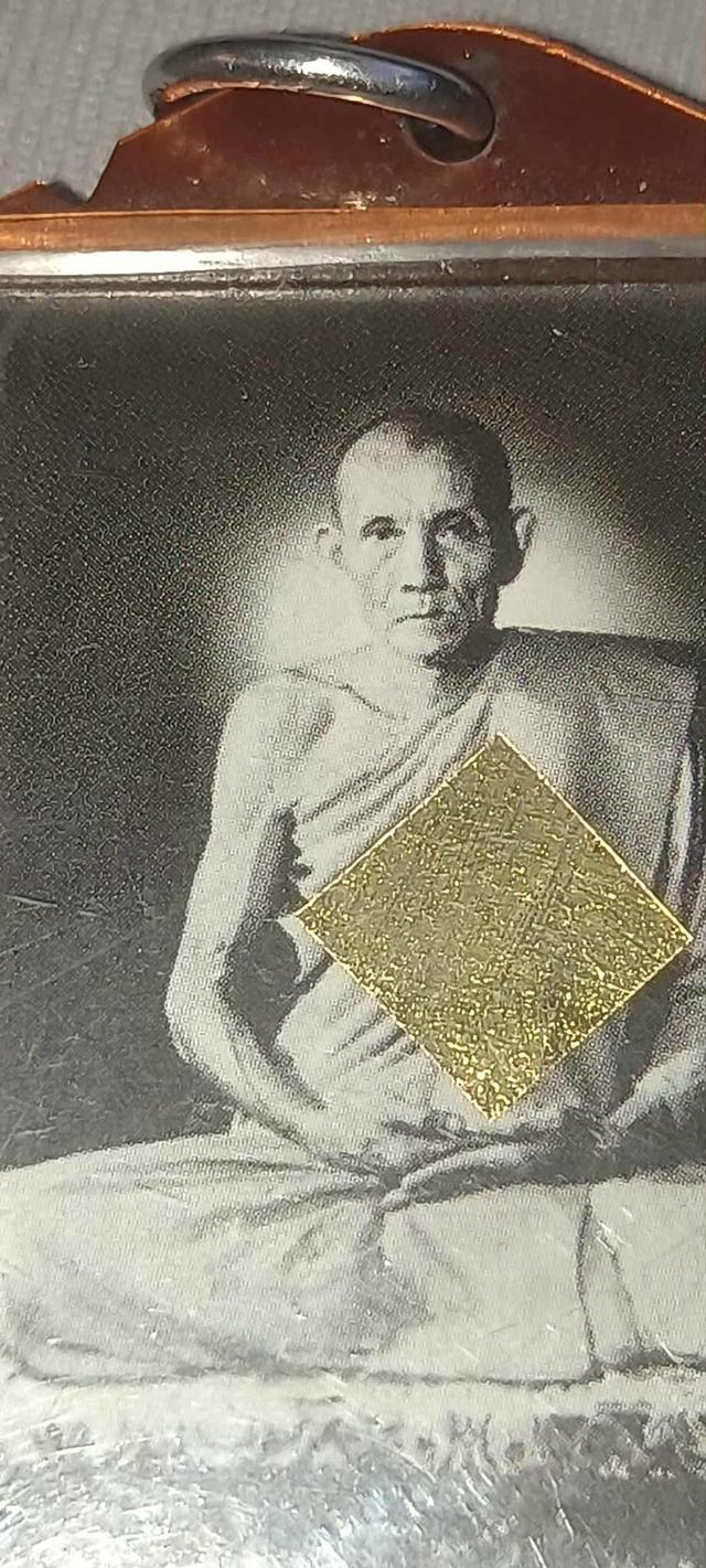 รูปถ่ายยันต์คู่หลวงพ่อกวยปี 2558