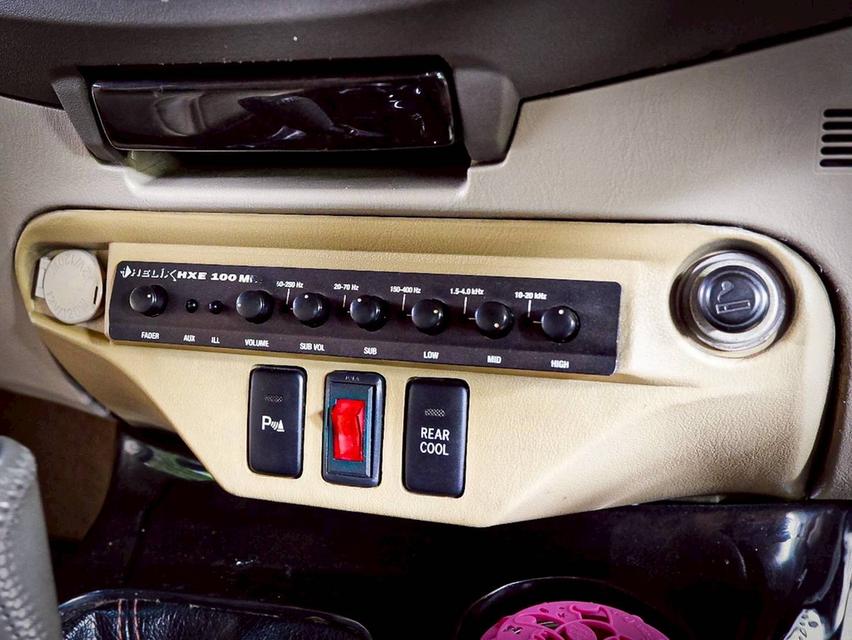 Toyota Fortuner 3.0V เกียร์ Auto 4WD สีบรอนซ์ทอง ปี 2005 12