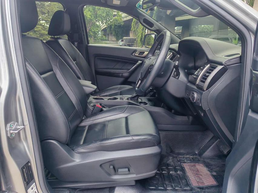 FORD EVEREST 2.0 turbo Titanium Plus Sunroof 2WD A/T 2019 10