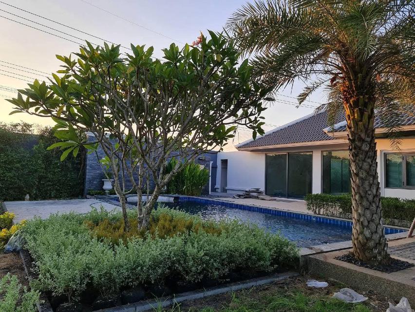 Luxury villa for sale  11