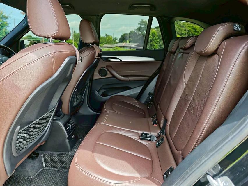 BMW X1 sDrive20d M Sport ปี 2021  12