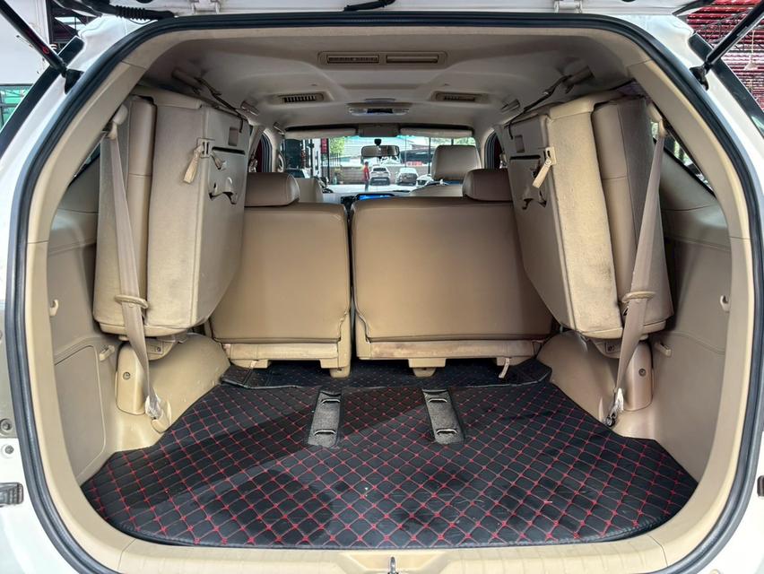 TOYOTA FORTUNER 3.0 TRD Sportivo II 4WD ปี2010 10