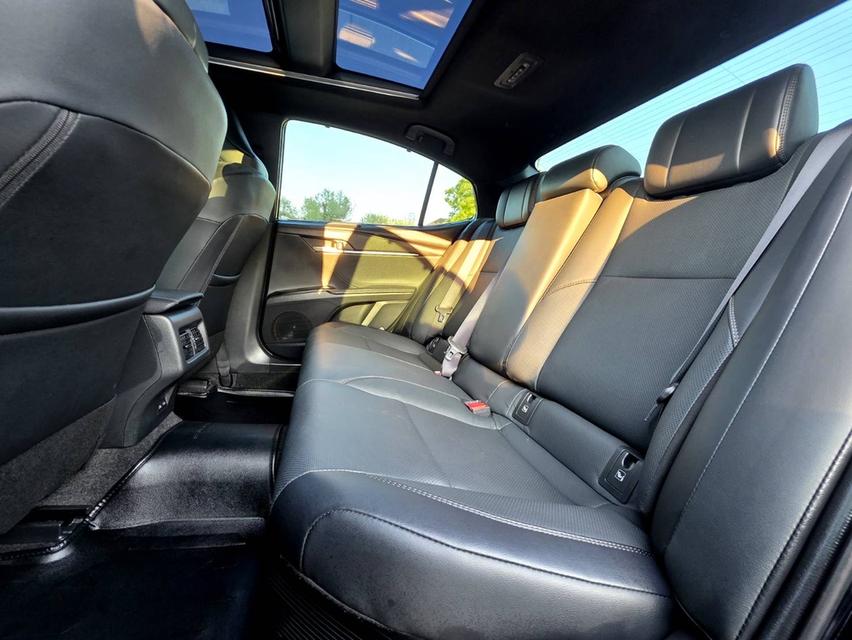 camry premium luxury 25 รหัสรถ PEAT588(2/4) รูปที่ 15