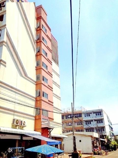 โลตัส พระราม 2 2.1 กม.ให้เช่าอาคารพาณิชย์ 3 ชั้น หลังมุม กว้าง 7เมตร ตรงข้ามแสงจันทร์พระราม2 100ม. ทำเลพระราม 2 รร.บางขุ 3