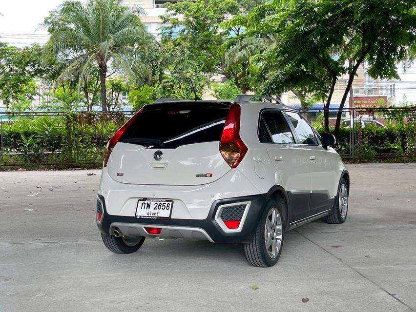 รหัสรถ WMT2658 MG3 Xross 1.5X Sunroof ปี 2016