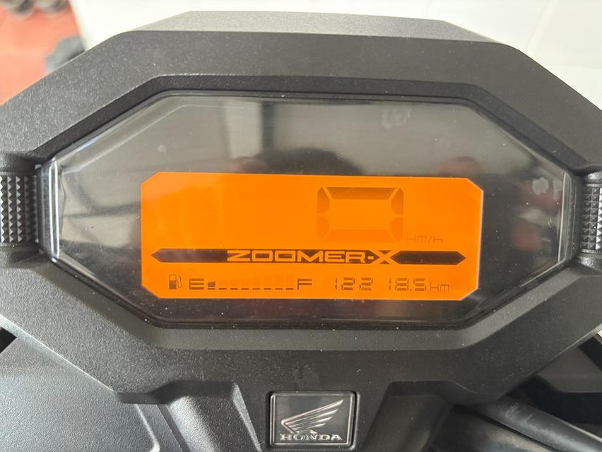 Zoomer-x รถบ้าน เจ้าของฝากขาย สภาพเดิมศูนย์ ไม่ล้ม ไม่ชน เอกสารครบ จัดส่งได้ มีเก็บปลายทาง วิ่ง12000 ปลายปี58 5