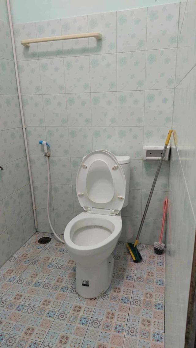 ทาวเฮ้าส์ชั้นเดียว หมู่บ้านรุ่งพิทักษ์ อ.พนมสารคาม จ.ฉะเชิงเทรา 9