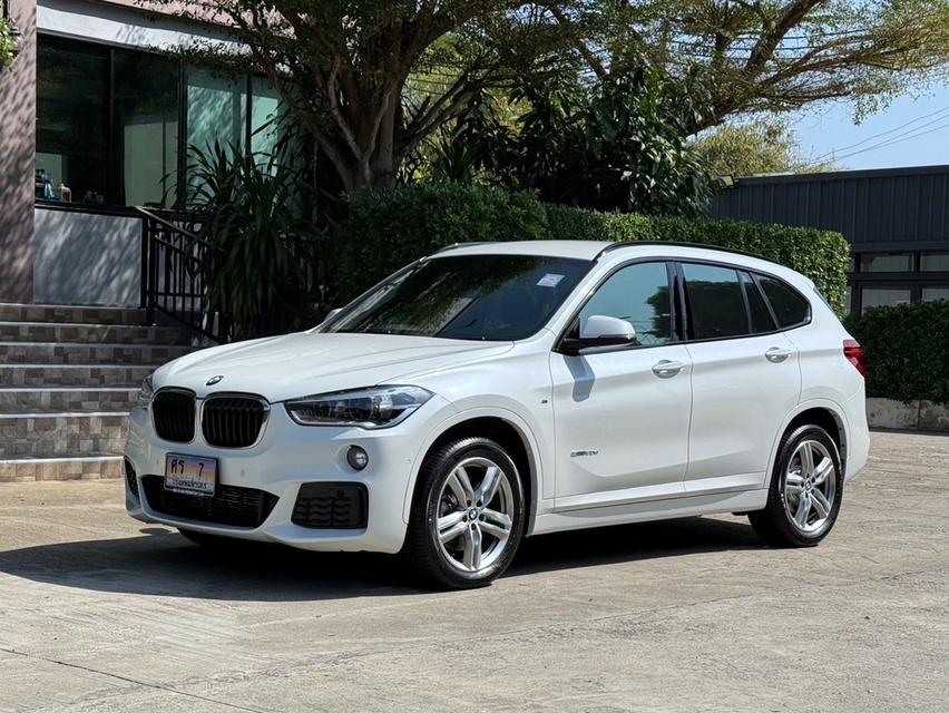 2019 BMW X1 20D MSPORT รถมือเดียวออกป้ายแดง รถวิ่งน้อย เข้าศูนย์ตามระยะ รถไม่เคยมีอุบัติเหตุครับ รูปที่ 4