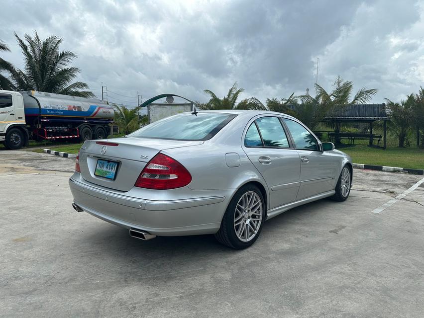 BENZ E240 W211 2.6 AVANTGARDE