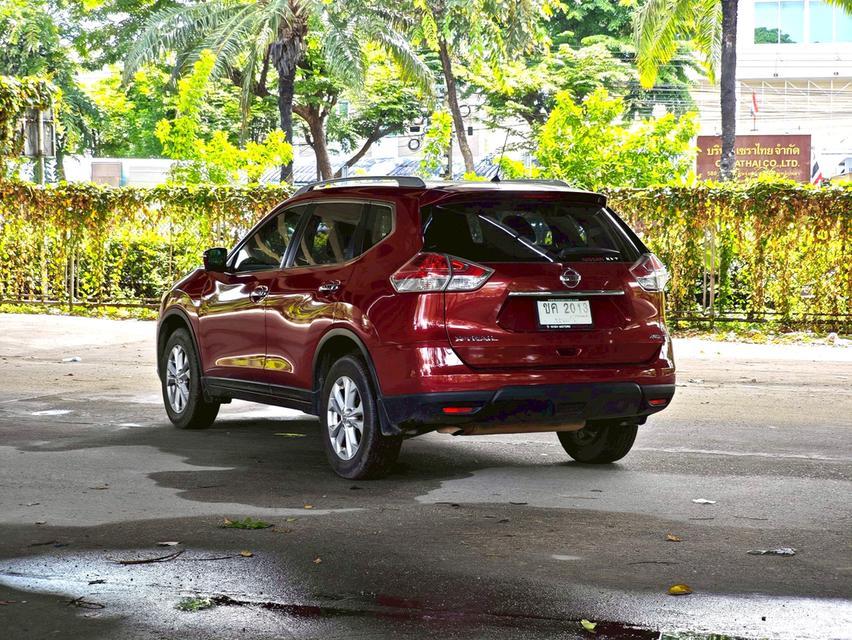 ขายรถ nissan  X-Trail 2.0V 4WD ปี 2015 สีแดง เกียร์ออโต้ 6