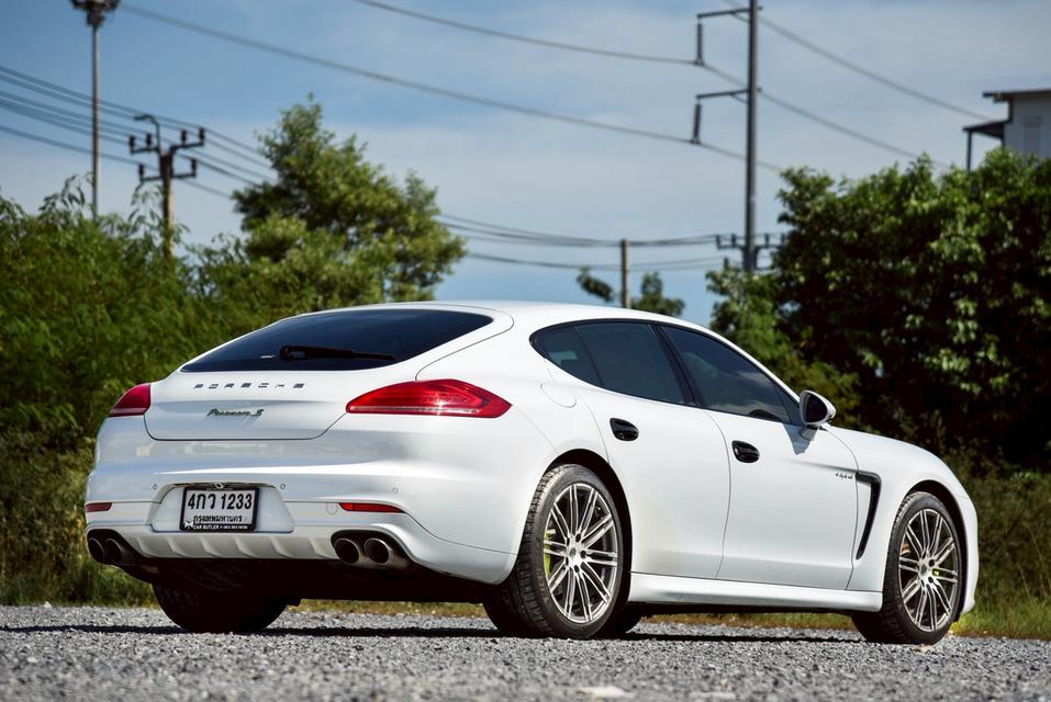 รหัสรถ CBL1233 Porsche Panamera 4S E-Hybrid AT 2015