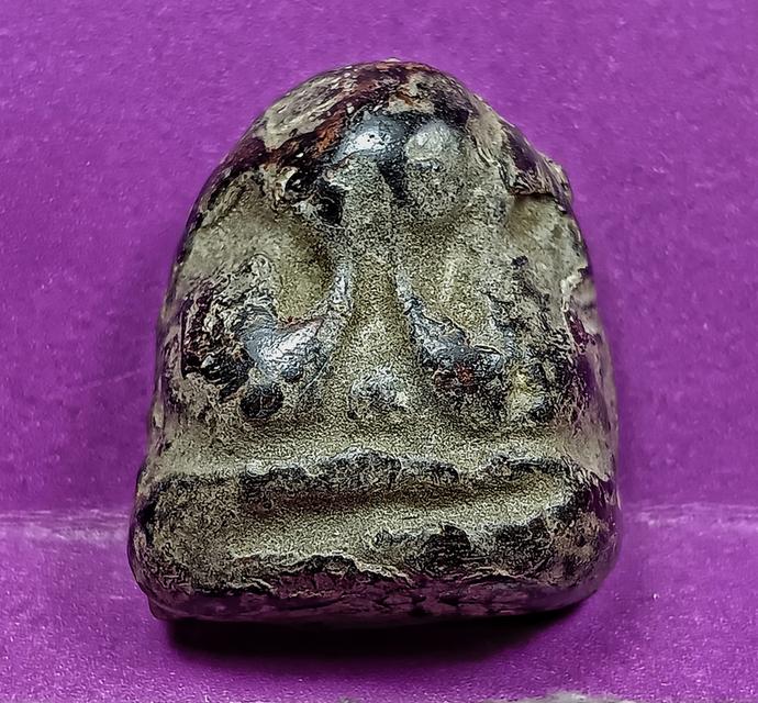 พระเครื่องและวัตถุมงคล