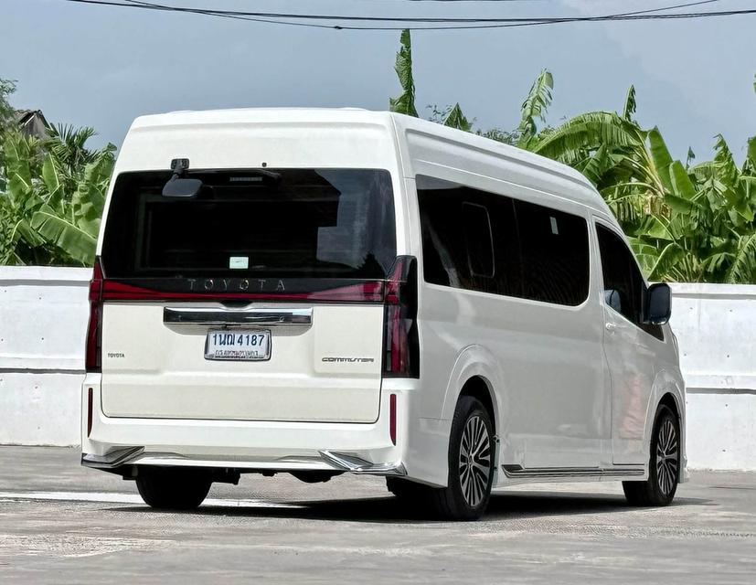 🔥 TOYOTA COMMUTER 2.8 AT EURO 5 ปี 2024 🔥 VIP FULL OPTION ชุดแต่งเต็มคัน พร้อมใช้งาน รูปที่ 8