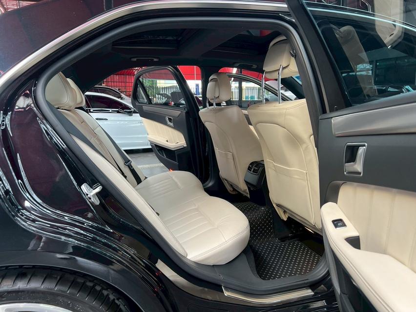 Benz E300 W212 2.1 AMG Dynamic Blue TEC HYBRID 2014 7